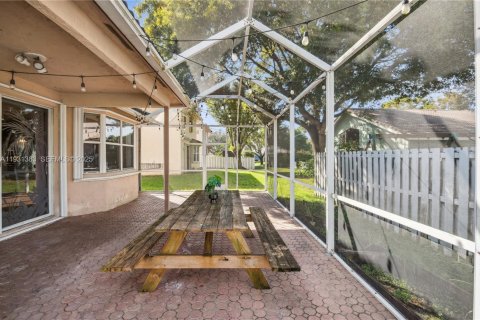Купить виллу или дом в Санрайз, Флорида 3 спальни, 228.17м2, № 1990006 - фото 24