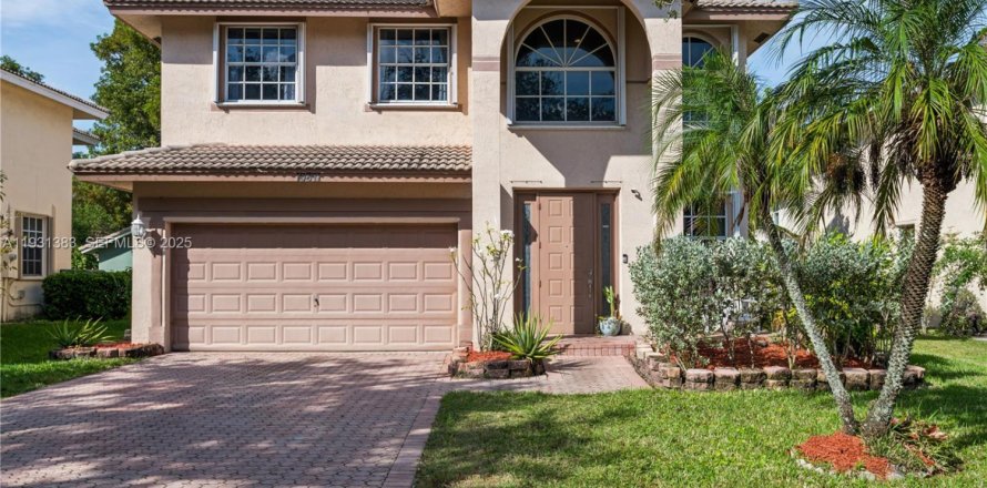 Дом в Санрайз, Флорида 3 спальни, 228.17м2 № 1990006