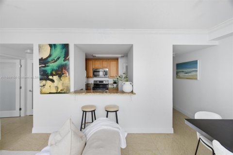 Copropriété à louer à Miami, Floride: 1 chambre № 1944271 - photo 9