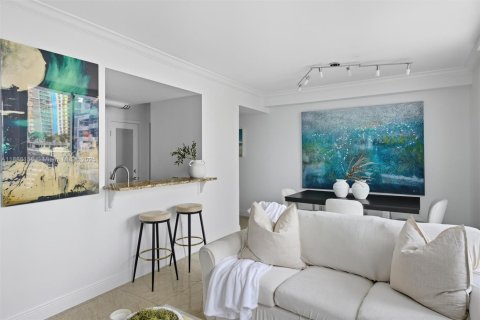 Copropriété à louer à Miami, Floride: 1 chambre № 1944271 - photo 2