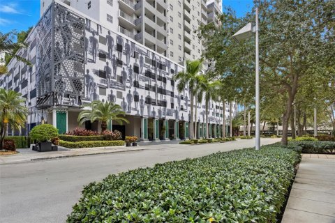 Copropriété à louer à Miami, Floride: 1 chambre № 1944271 - photo 23
