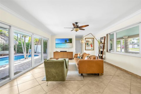Casa en venta en Fort Lauderdale, Florida, 3 dormitorios, 139.35 m2 № 2168633 - foto 8