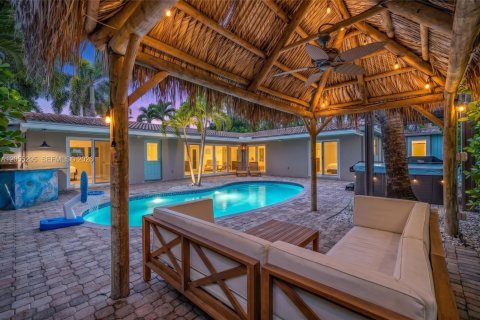 Casa en venta en Fort Lauderdale, Florida, 3 dormitorios, 139.35 m2 № 2168633 - foto 5