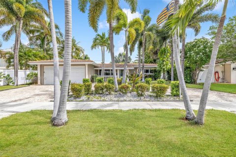Casa en venta en Fort Lauderdale, Florida, 3 dormitorios, 139.35 m2 № 2168633 - foto 2