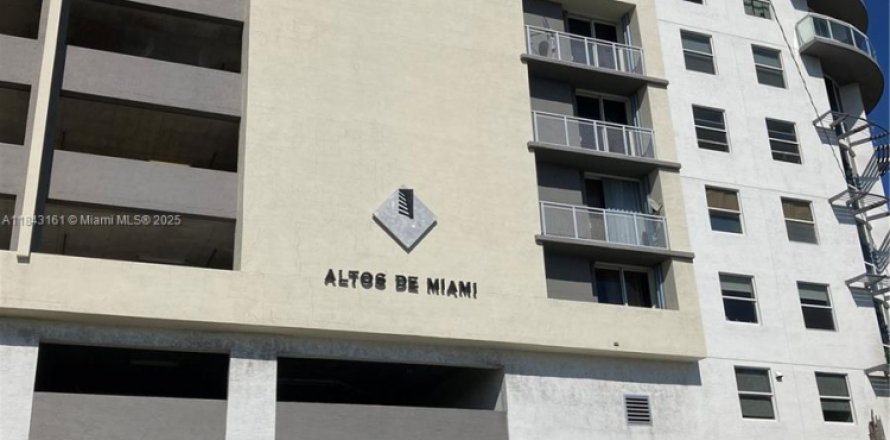 Condo à Miami, Floride, 2 chambres № 1839262