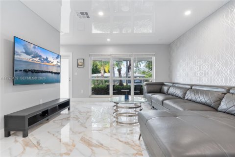 Casa en venta en Oakland Park, Florida, 3 dormitorios, 160.26 m2 № 2031143 - foto 4