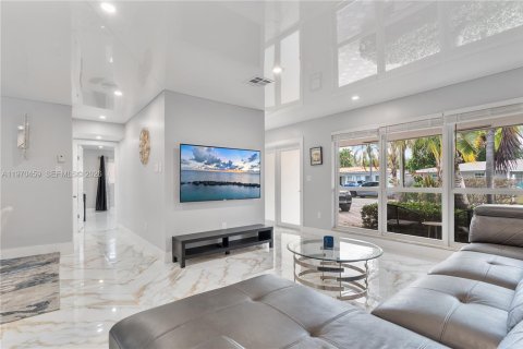 Casa en venta en Oakland Park, Florida, 3 dormitorios, 160.26 m2 № 2031143 - foto 5