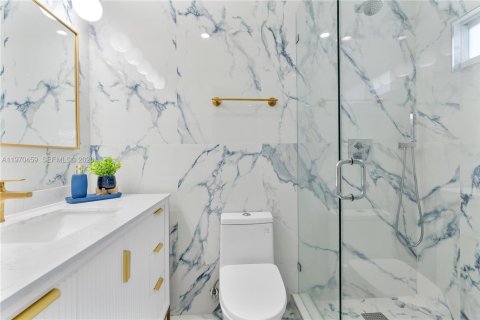 Casa en venta en Oakland Park, Florida, 3 dormitorios, 160.26 m2 № 2031143 - foto 20