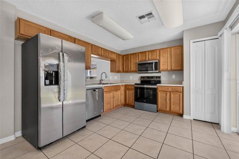 Casa en venta en Riverview, Florida, 5 dormitorios, 211.82 m2 № 2207208 - foto 8