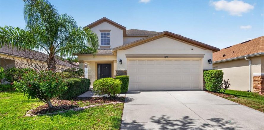 Casa en Riverview, Florida 5 dormitorios, 211.82 m2 № 2207208