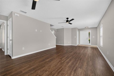 Casa en venta en Riverview, Florida, 5 dormitorios, 211.82 m2 № 2207208 - foto 4