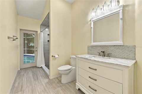 House in Palm Harbor, Florida 3 bedrooms, 185.9 sq.m. № 2426038 - photo 20