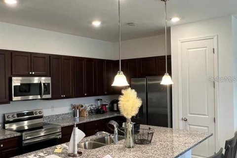 Adosado en alquiler en Davenport, Florida, 3 dormitorios, 150.69 m2 № 1919213 - foto 4