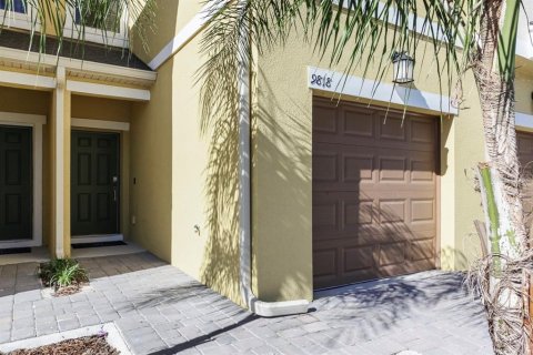 Townhouse in Orlando, Florida 3 bedrooms, 120.4 sq.m. № 2224767 - photo 2