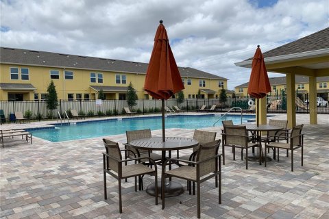 Townhouse in Orlando, Florida 3 bedrooms, 120.4 sq.m. № 2224767 - photo 13