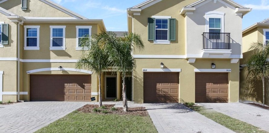 Townhouse in Orlando, Florida 3 bedrooms, 120.4 sq.m. № 2224767