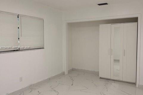 Снять в аренду виллу или дом в Холливуд, Флорида 1 спальня, 357.67м2, № 1998744 - фото 6