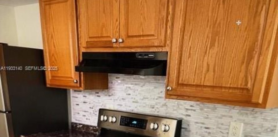 Condo à Coral Springs, Floride, 2 chambres  № 1991887