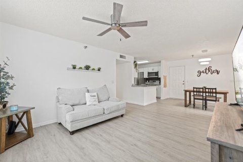 Copropriété à vendre à Tampa, Floride: 2 chambres, 93 m2 № 1907478 - photo 17