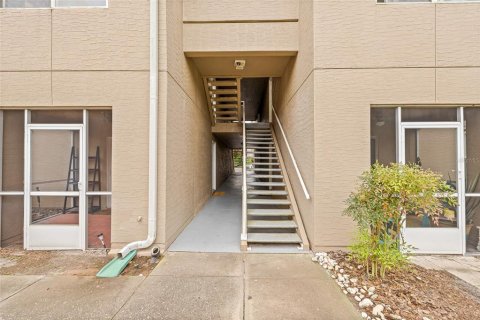 Copropriété à vendre à Tampa, Floride: 2 chambres, 93 m2 № 1907478 - photo 4