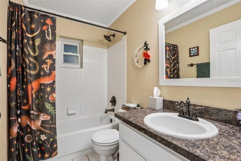 Villa ou maison à vendre à Mulberry, Floride: 3 chambres, 185.8 m2 № 2418335 - photo 22