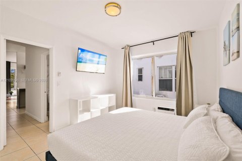 Copropriété à louer à Miami Beach, Floride: 1 chambre, 50.63 m2 № 2407869 - photo 15