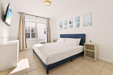 Copropriété à louer à Miami Beach, Floride: 1 chambre, 50.63 m2 № 2407869 - photo 14