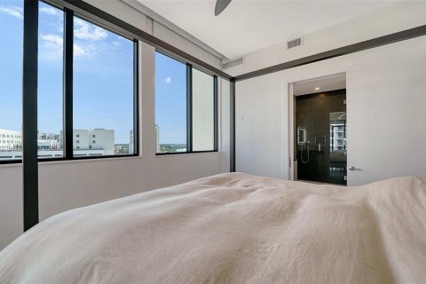 Condominio en alquiler en Sarasota, Florida, 2 dormitorios, 104.24 m2 № 2280138 - foto 27