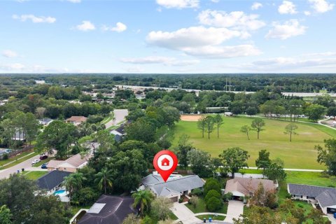Villa ou maison à vendre à Tampa, Floride: 4 chambres, 187.01 m2 № 2407140 - photo 6