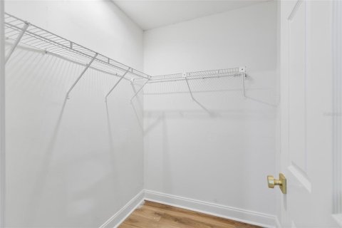 Villa ou maison à vendre à Tampa, Floride: 4 chambres, 187.01 m2 № 2407140 - photo 28