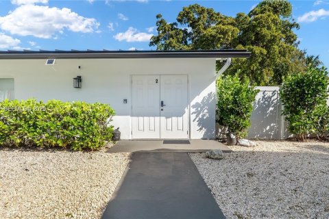 Купить виллу или дом в Форт-Лодердейл, Флорида 4 спальни, 165.83м2, № 2026975 - фото 20