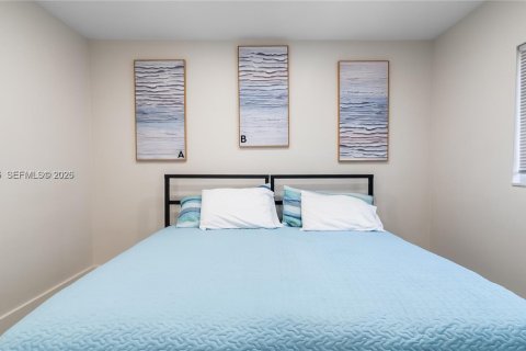 Купить виллу или дом в Форт-Лодердейл, Флорида 4 спальни, 165.83м2, № 2026975 - фото 12