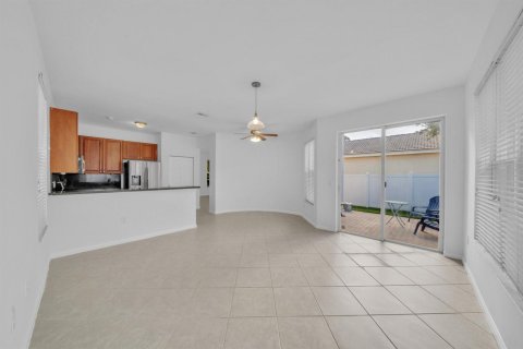 Villa ou maison à vendre à Miramar, Floride: 4 chambres, 209.96 m2 № 2428152 - photo 25