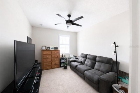 House in Spring Hill, Florida 4 bedrooms, 265.79 sq.m. № 2217742 - photo 28