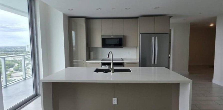 Condo à Sunrise, Floride, 3 chambres  № 2386948