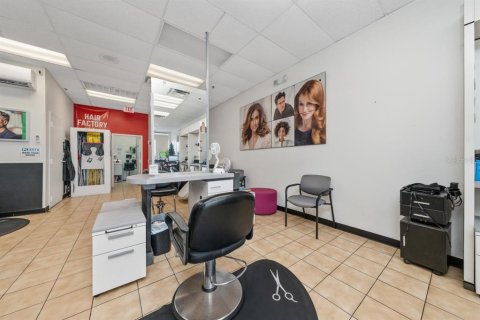Immobilier commercial à vendre à Orlando, Floride № 2205417 - photo 11