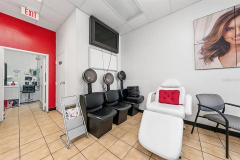 Immobilier commercial à vendre à Orlando, Floride № 2205417 - photo 15
