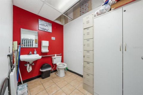Immobilier commercial à vendre à Orlando, Floride № 2205417 - photo 20