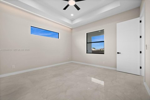 House in Cape Coral, Florida 4 bedrooms № 2397853 - photo 20