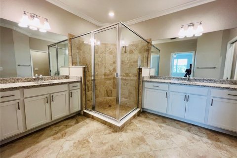 Townhouse in Punta Gorda, Florida 3 bedrooms, 196.02 sq.m. № 1917362 - photo 10