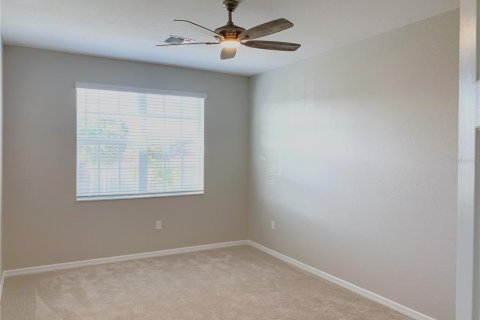 Townhouse in Punta Gorda, Florida 3 bedrooms, 196.02 sq.m. № 1917362 - photo 12