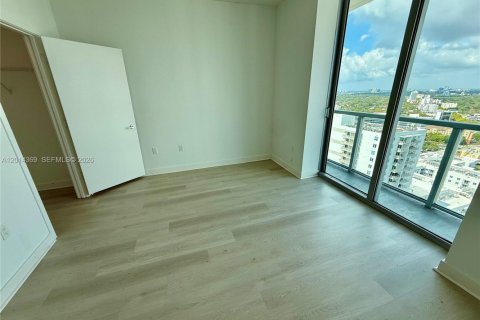 Copropriété à louer à Miami, Floride: 2 chambres, 109.07 m2 № 2076414 - photo 2