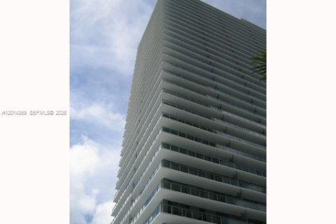 Condo à Miami, Floride, 2 chambres  № 2076414