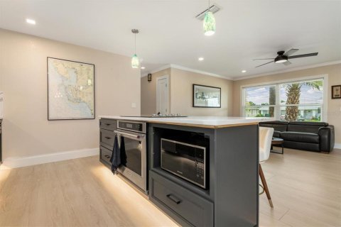Casa en venta en Port Charlotte, Florida, 3 dormitorios, 119.57 m2 № 2387575 - foto 8