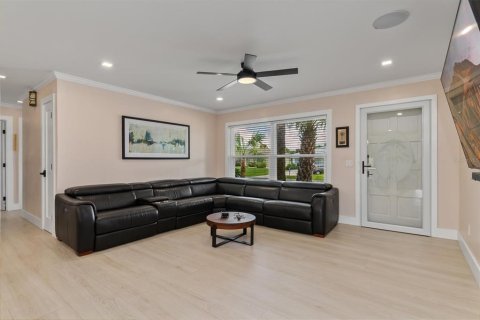 Casa en venta en Port Charlotte, Florida, 3 dormitorios, 119.57 m2 № 2387575 - foto 5