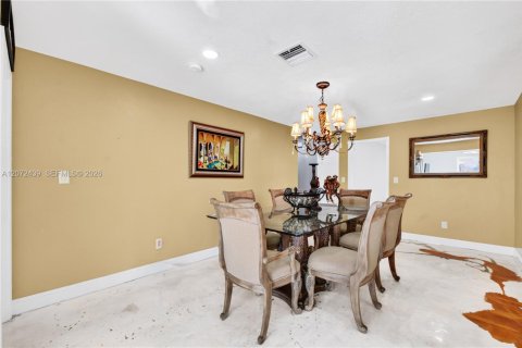 Casa en venta en Coral Springs, Florida, 4 dormitorios, 195.28 m2 № 2309223 - foto 21