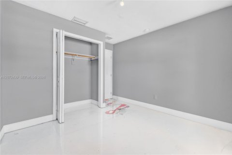 Casa en venta en Coral Springs, Florida, 4 dormitorios, 195.28 m2 № 2309223 - foto 27
