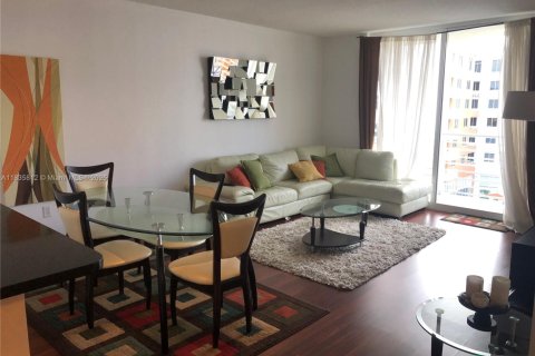 Condominio en alquiler en Aventura, Florida, 1 dormitorio, 76.92 m2 № 1935043 - foto 2