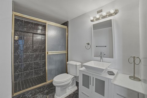 Copropriété à louer à Hollywood, Floride: 2 chambres, 144.28 m2 № 2407328 - photo 25