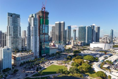 Condominio en venta en Miami, Florida, 1 dormitorio, 74.51 m2 № 2032622 - foto 22